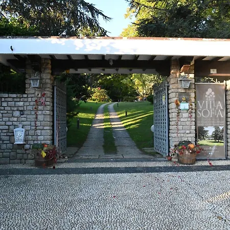 Wonderful Between And Milano